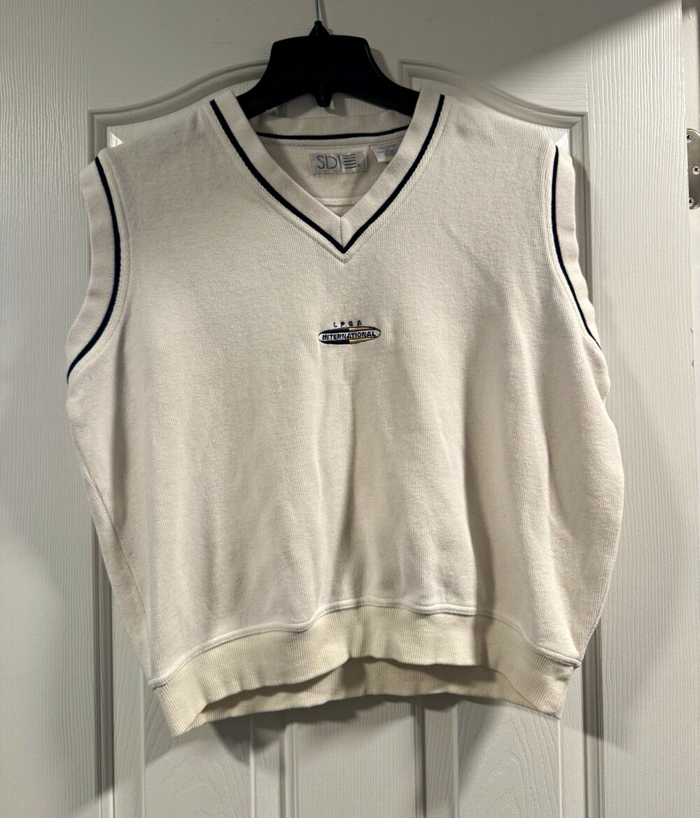 SDI NCAA Logo Cotton Knit V-Neck Sleeveless Sweater Vest White Black L